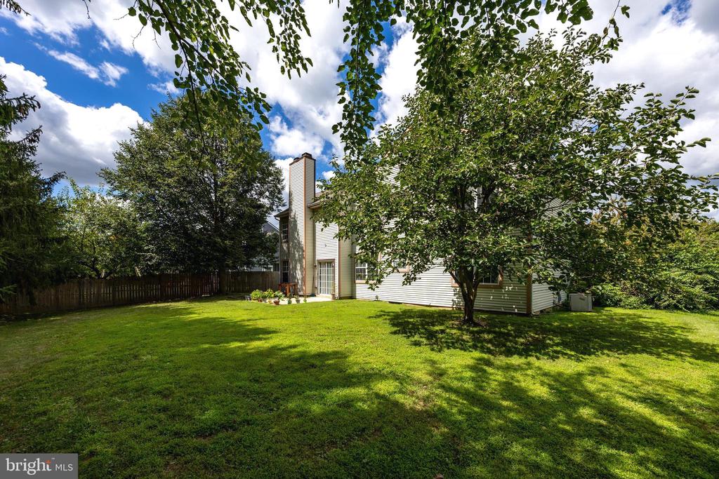 221 WINCHESTER DRIVE
