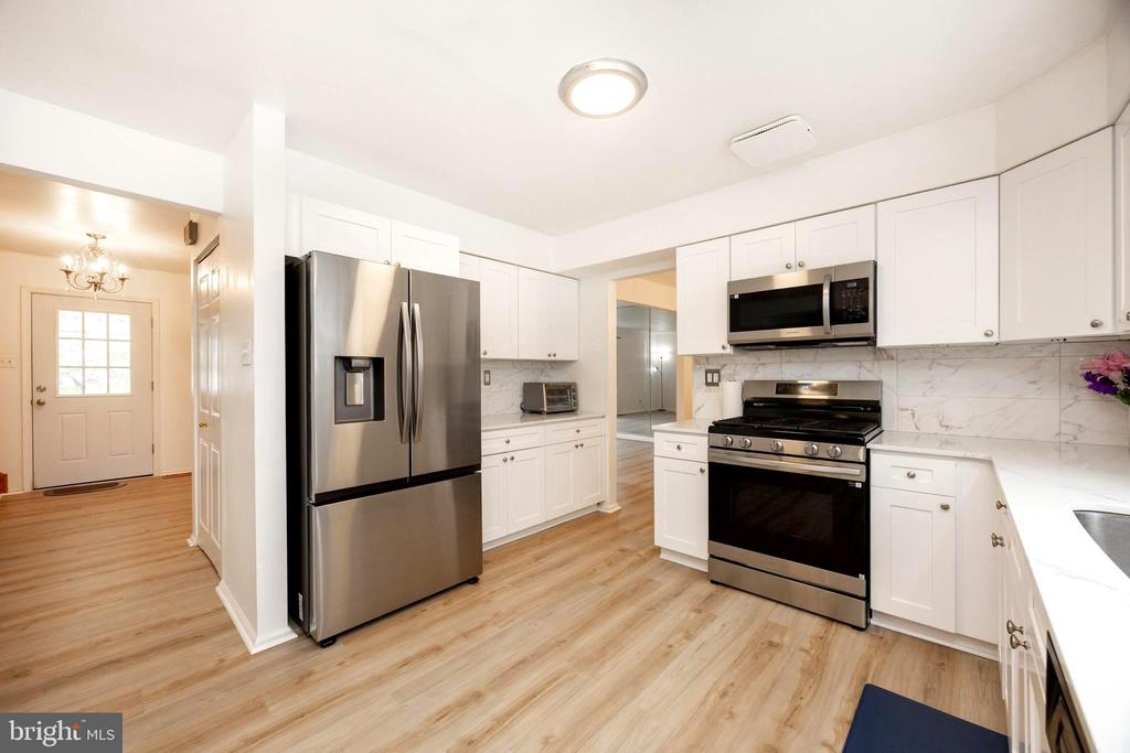 221 WINCHESTER DRIVE