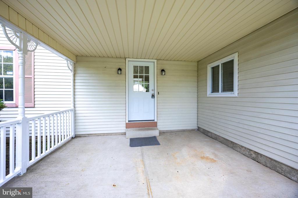 221 WINCHESTER DRIVE