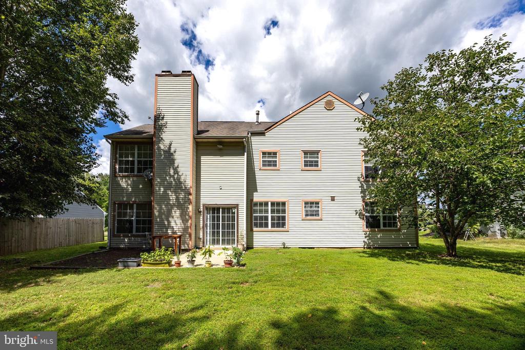 221 WINCHESTER DRIVE