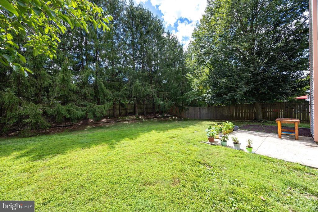 221 WINCHESTER DRIVE