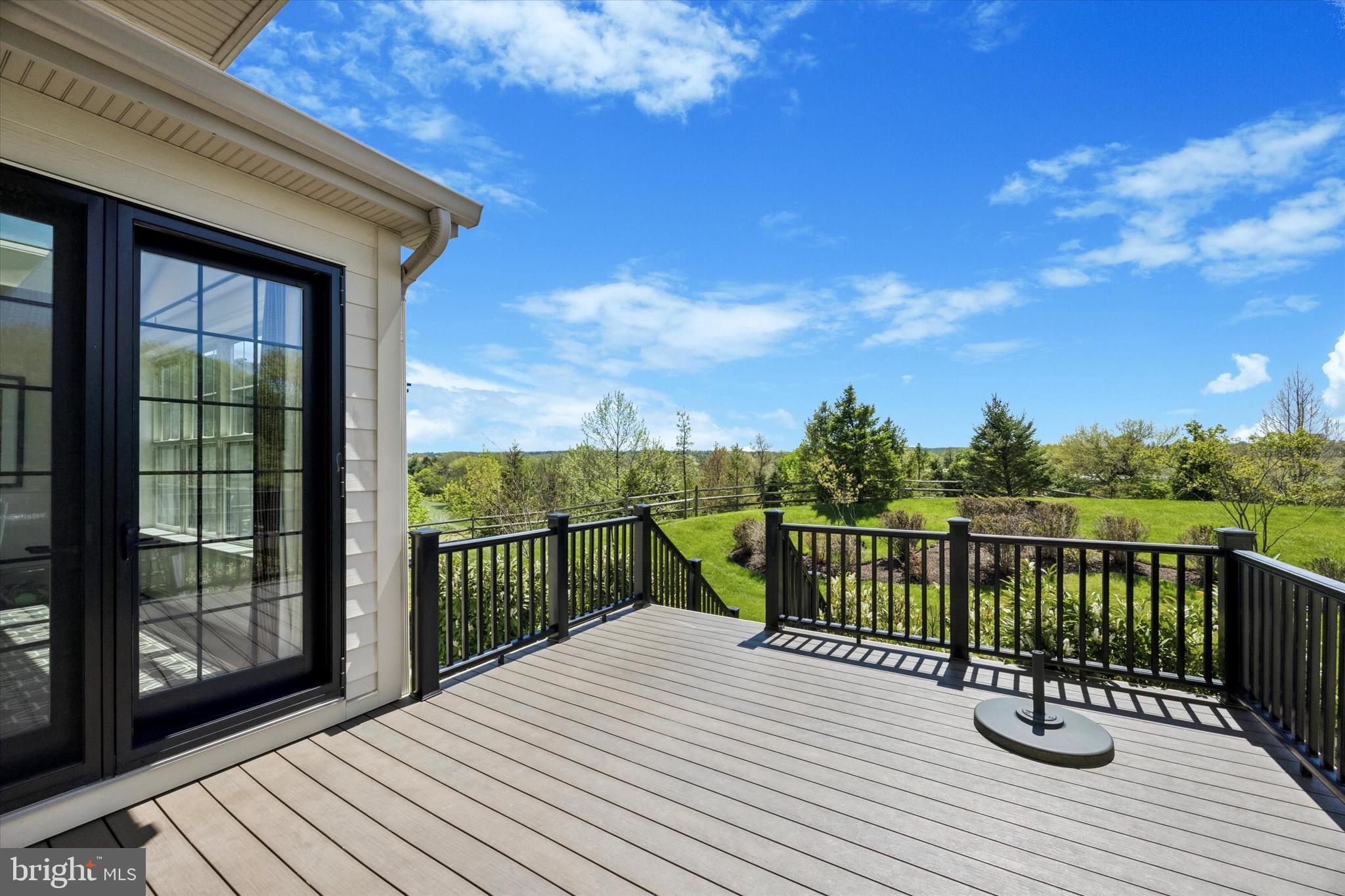 6150 CREEKSIDE DRIVE