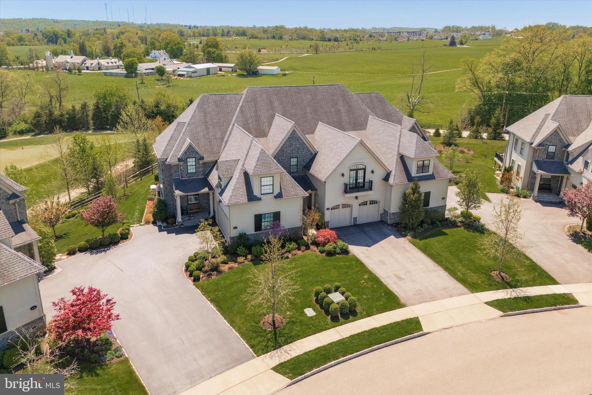 6150 CREEKSIDE DRIVE