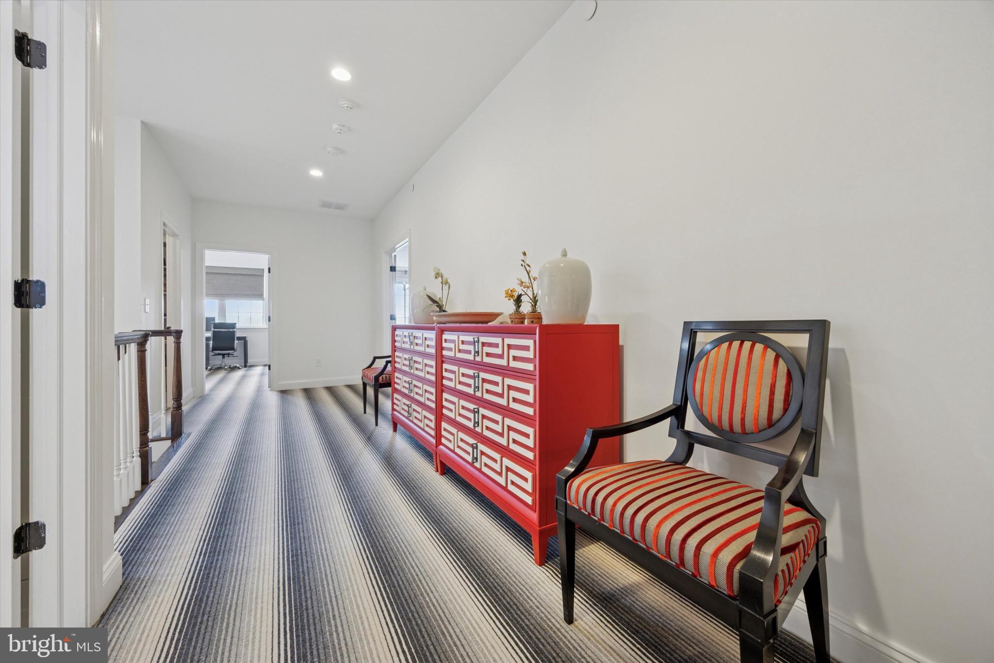 6150 CREEKSIDE DRIVE