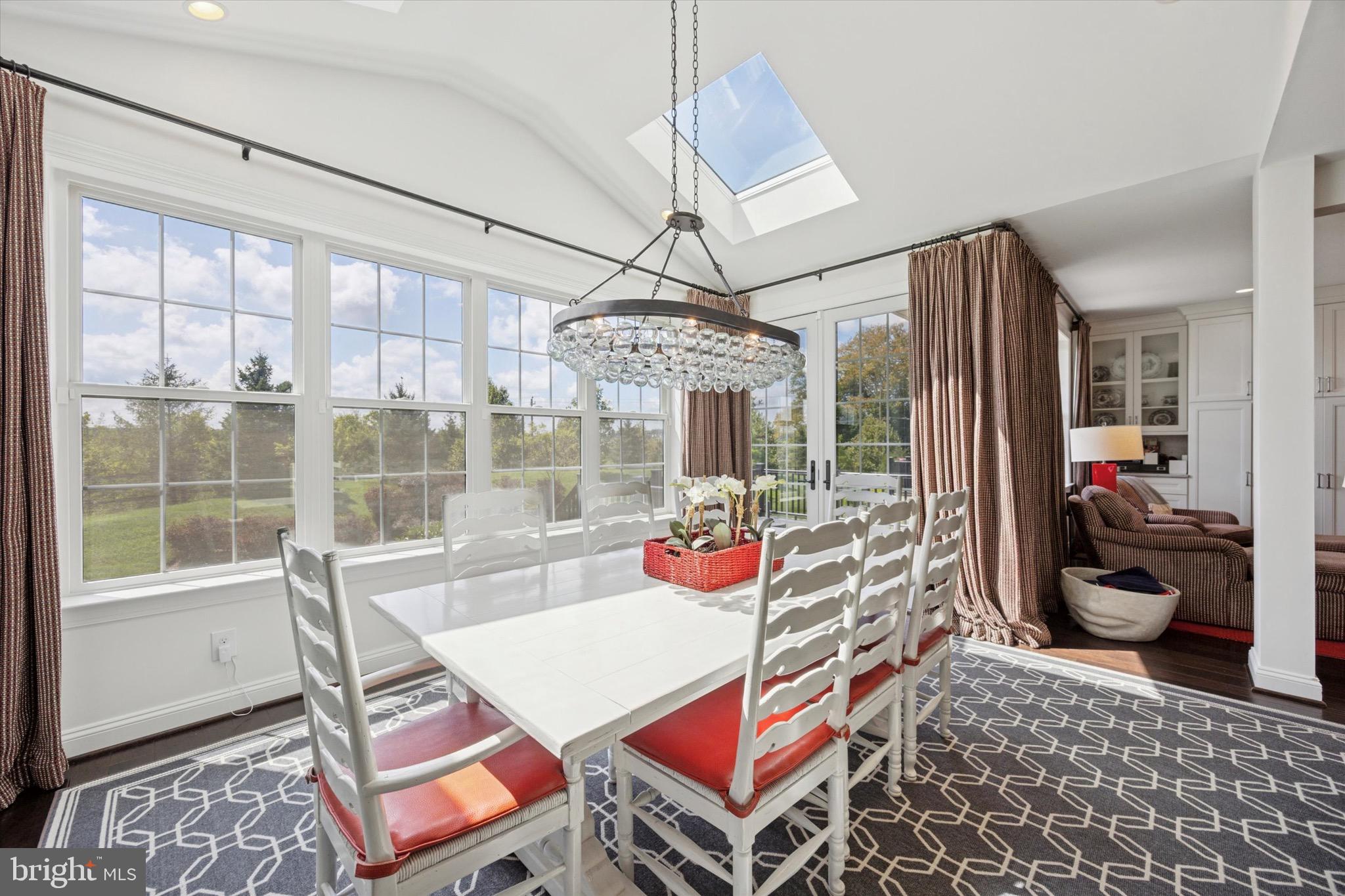 6150 CREEKSIDE DRIVE