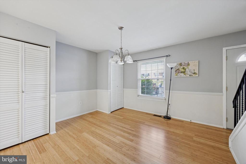 1604 WHITPAIN HILLS