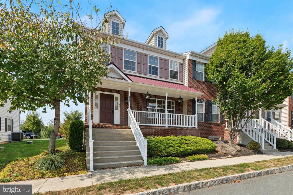 2116 DANVILLE DRIVE