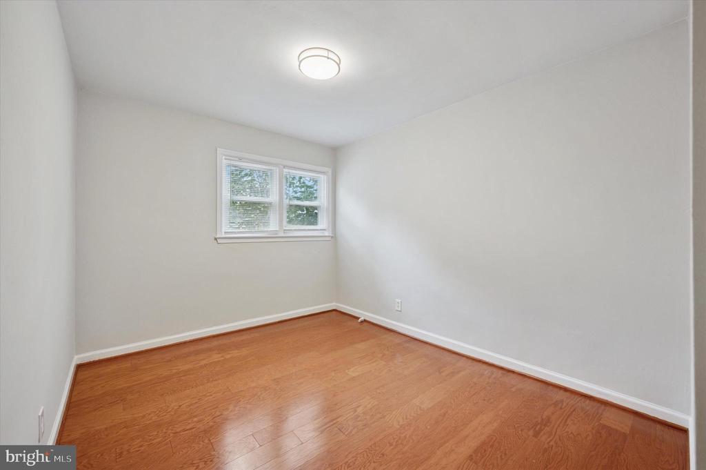 1858 AMBLER ROAD