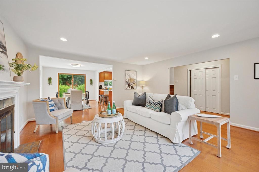 1858 AMBLER ROAD