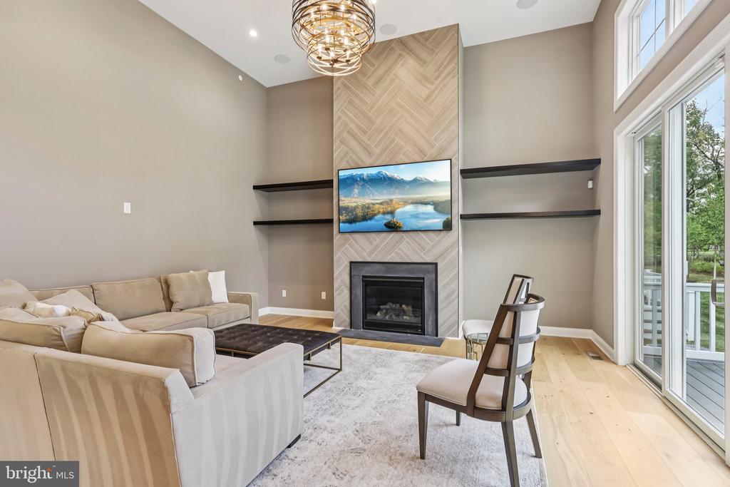 6170 ARGOS DRIVE