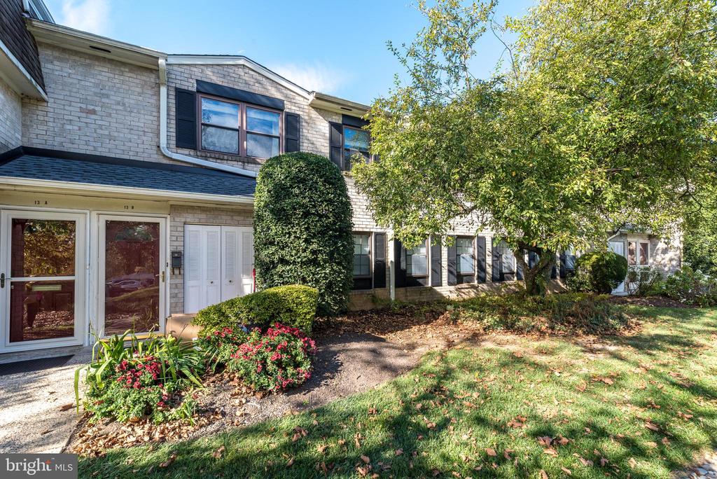 501 N BETHLEHEM PIKE 13-B