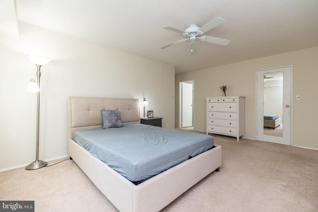 501 N BETHLEHEM PIKE 13-B