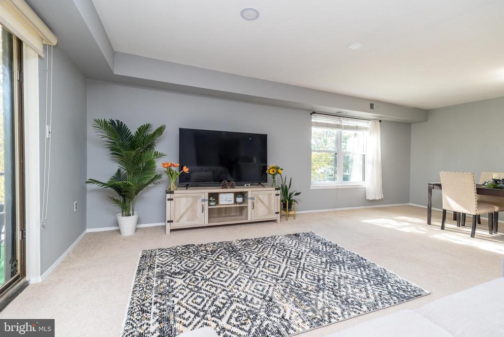 501 N BETHLEHEM PIKE 13-B
