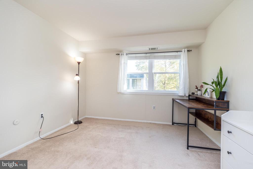 501 N BETHLEHEM PIKE 13-B