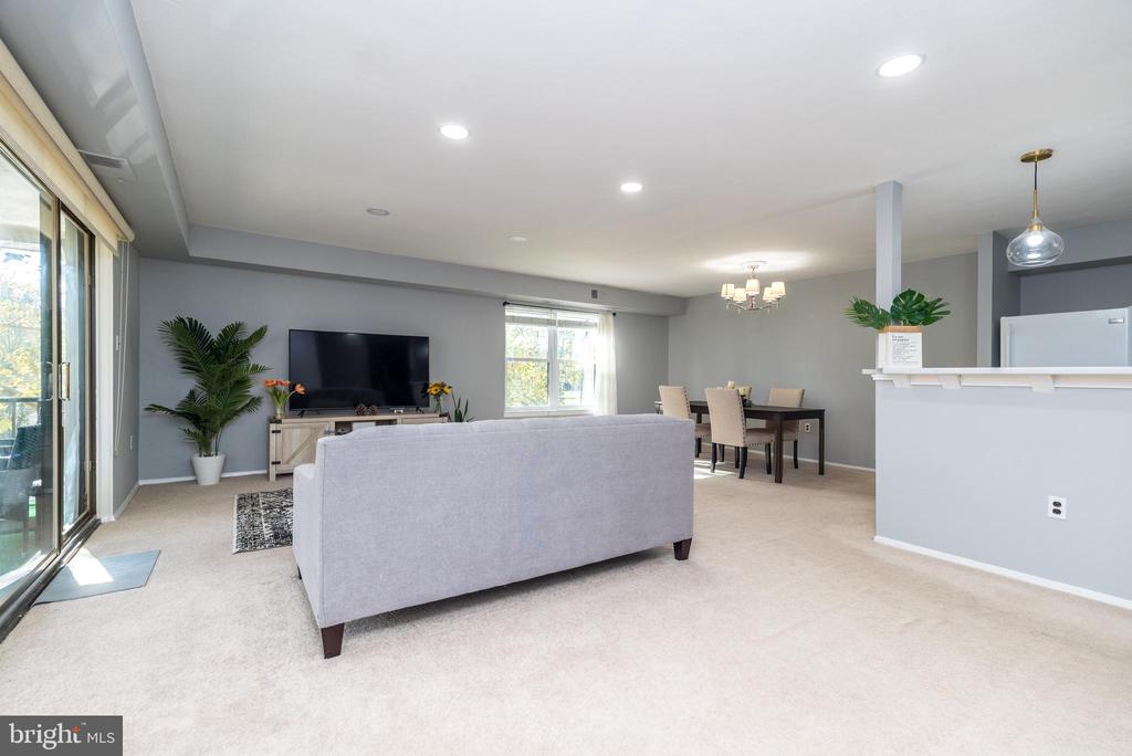501 N BETHLEHEM PIKE 13-B