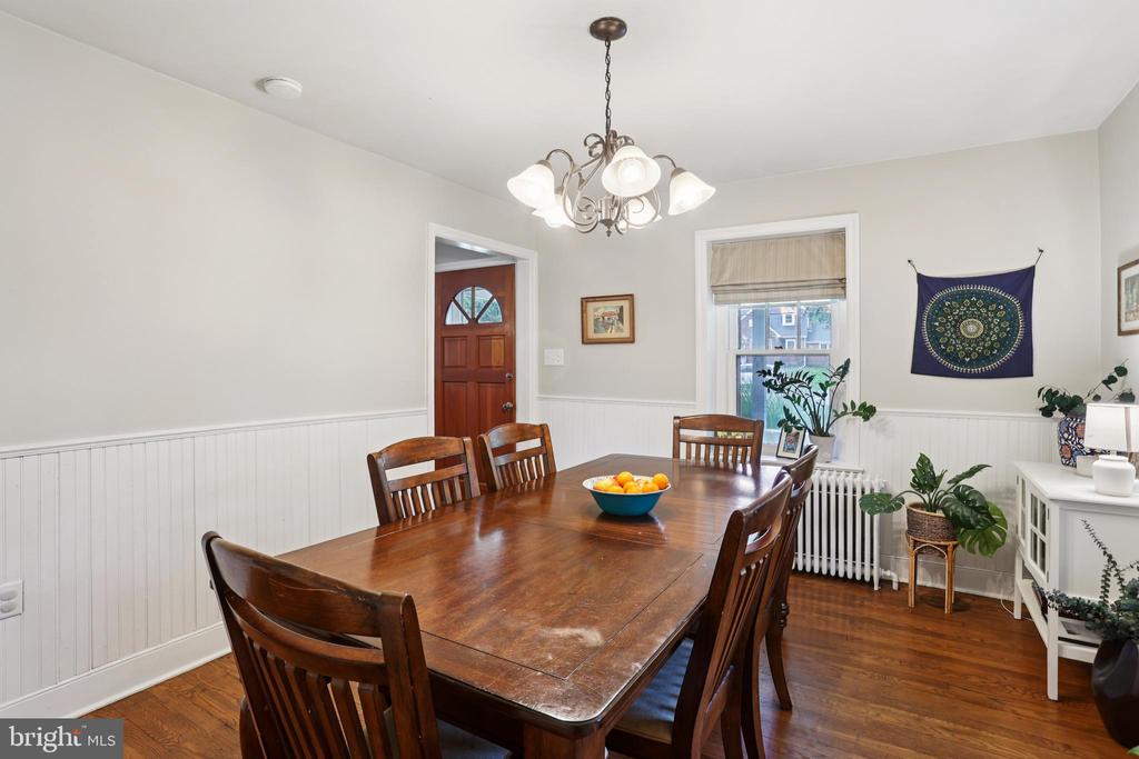 421 COWPATH ROAD
