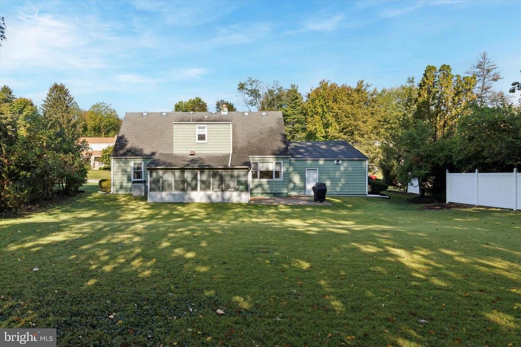 324 VALLEY ROAD