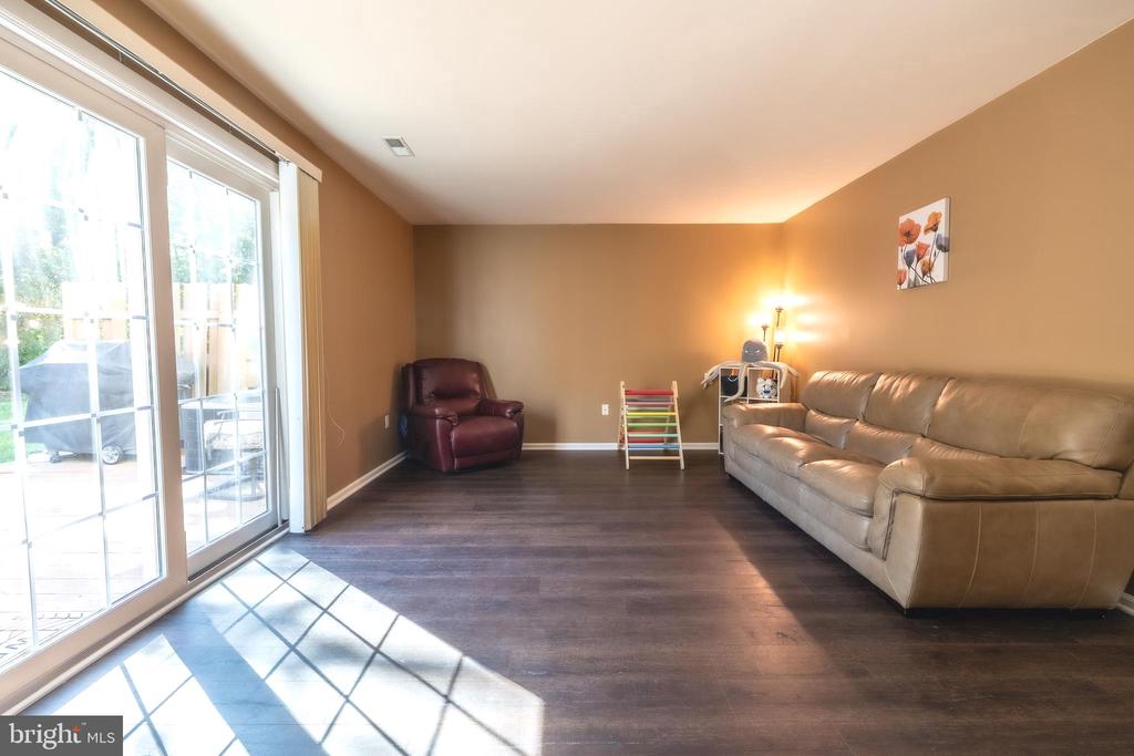 2000 HARVARD DRIVE