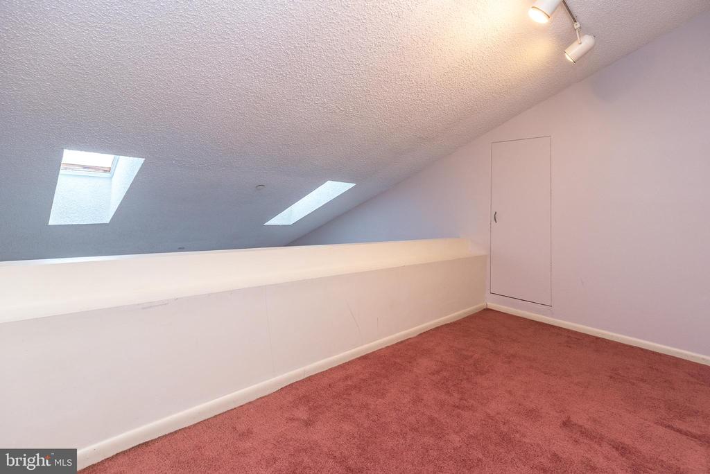 1506 NAOMIS COURT 1506