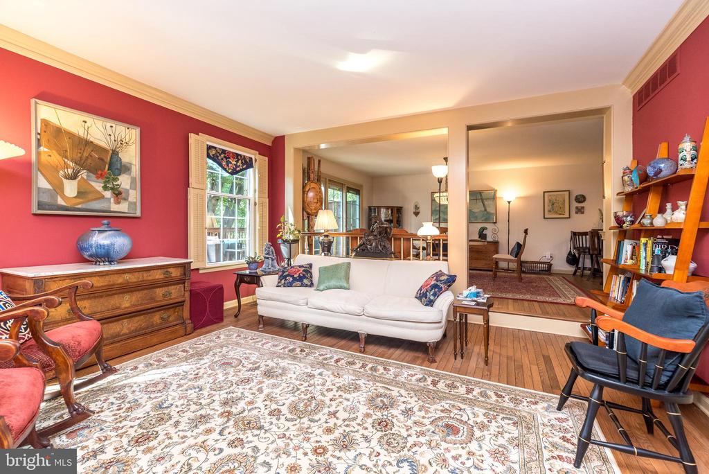 189 FOX RUN ROAD