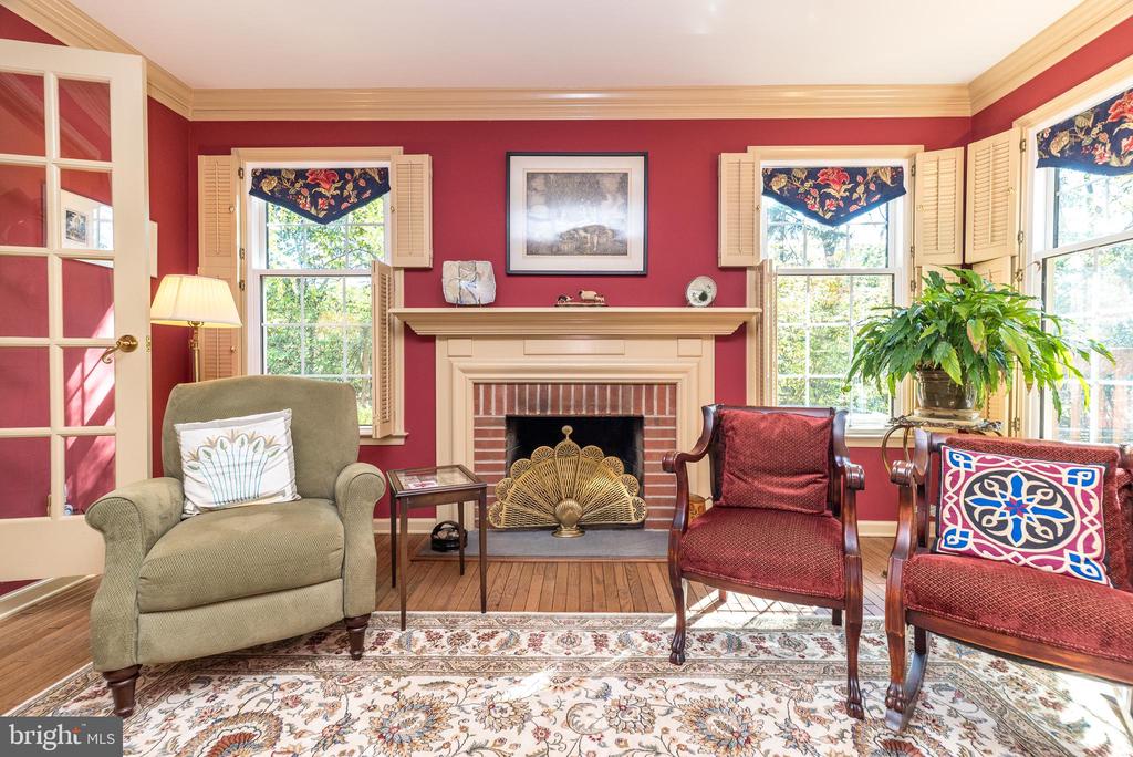 189 FOX RUN ROAD