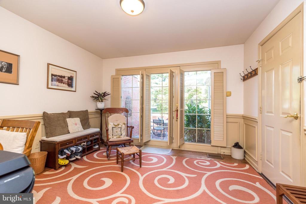 189 FOX RUN ROAD