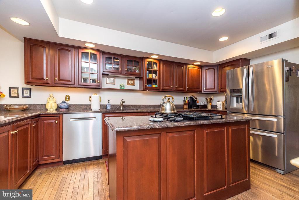 189 FOX RUN ROAD
