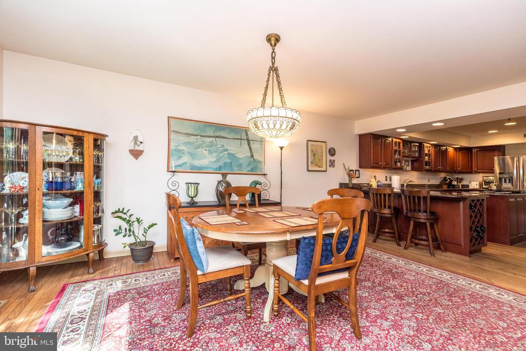 189 FOX RUN ROAD