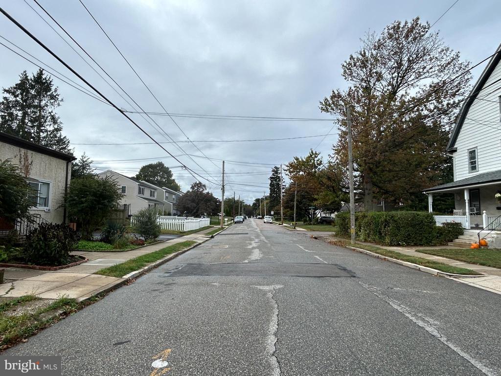 238 PLYMOUTH AVENUE