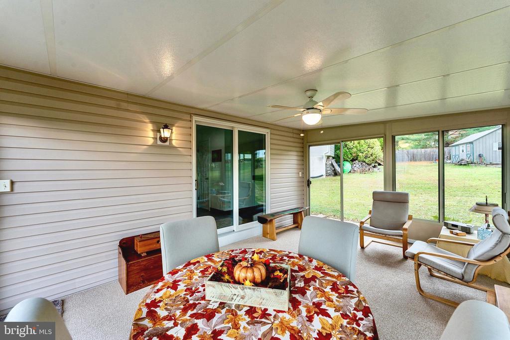 1036 EDGEWOOD DRIVE