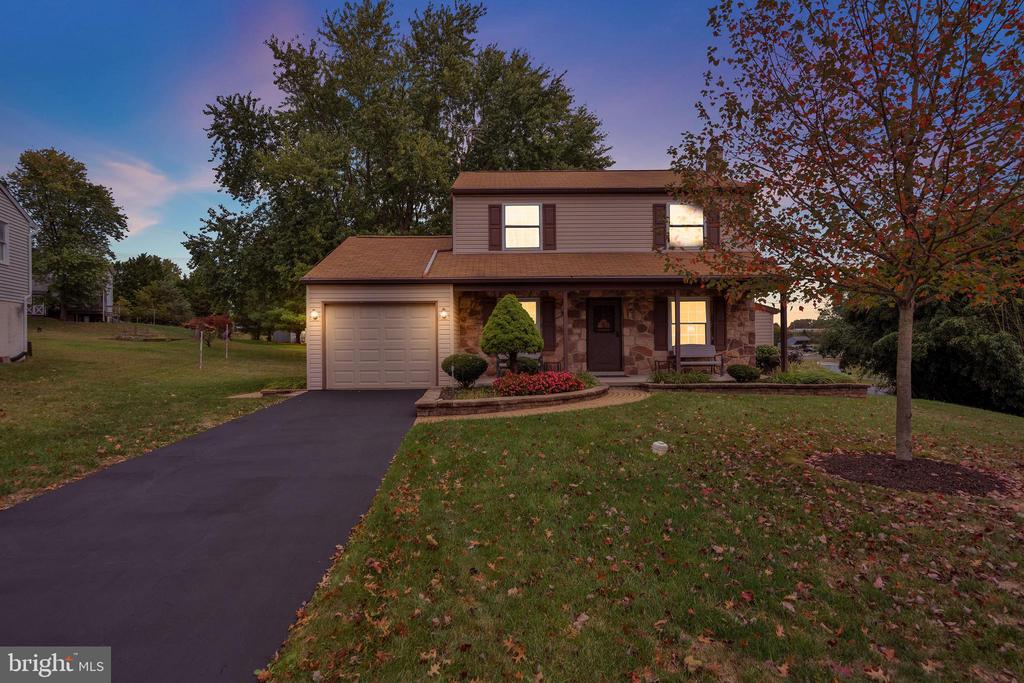1036 EDGEWOOD DRIVE