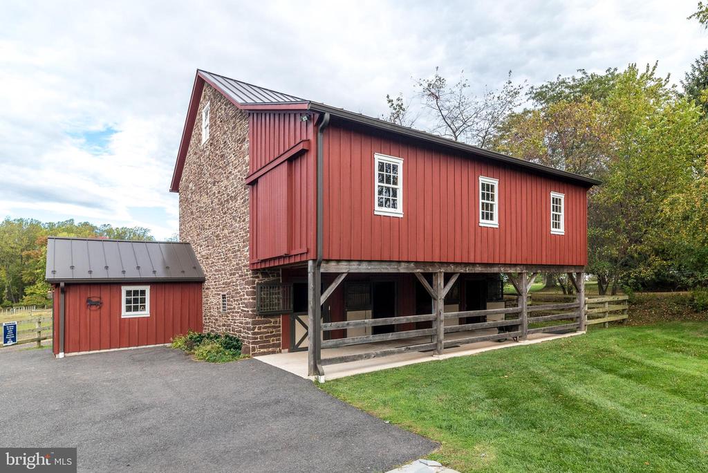 2967 TOWNSHIP LINE ROAD