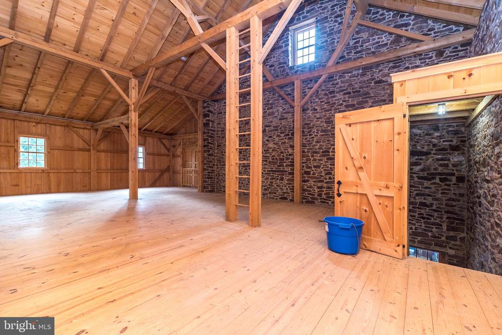 2967 TOWNSHIP LINE ROAD