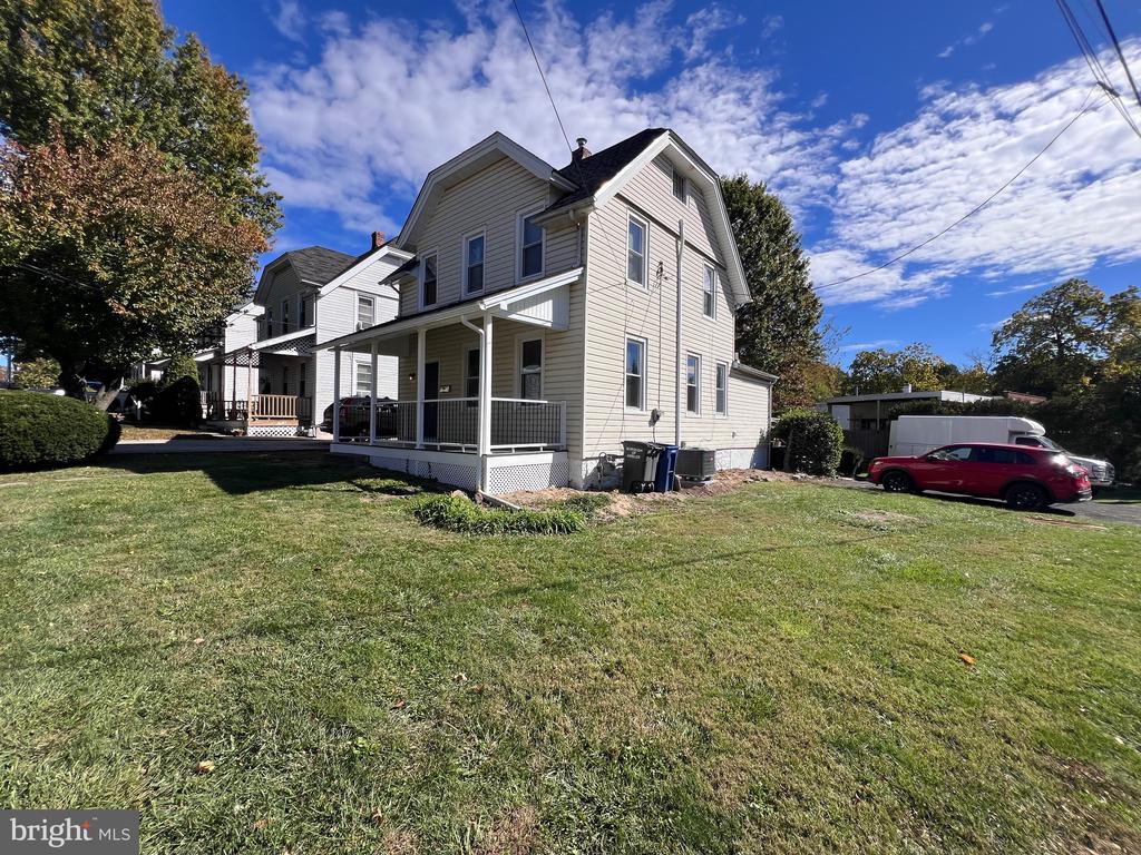 102 TENNIS AVENUE