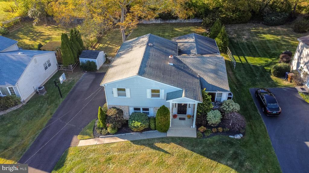 1212 DUNCAN DRIVE