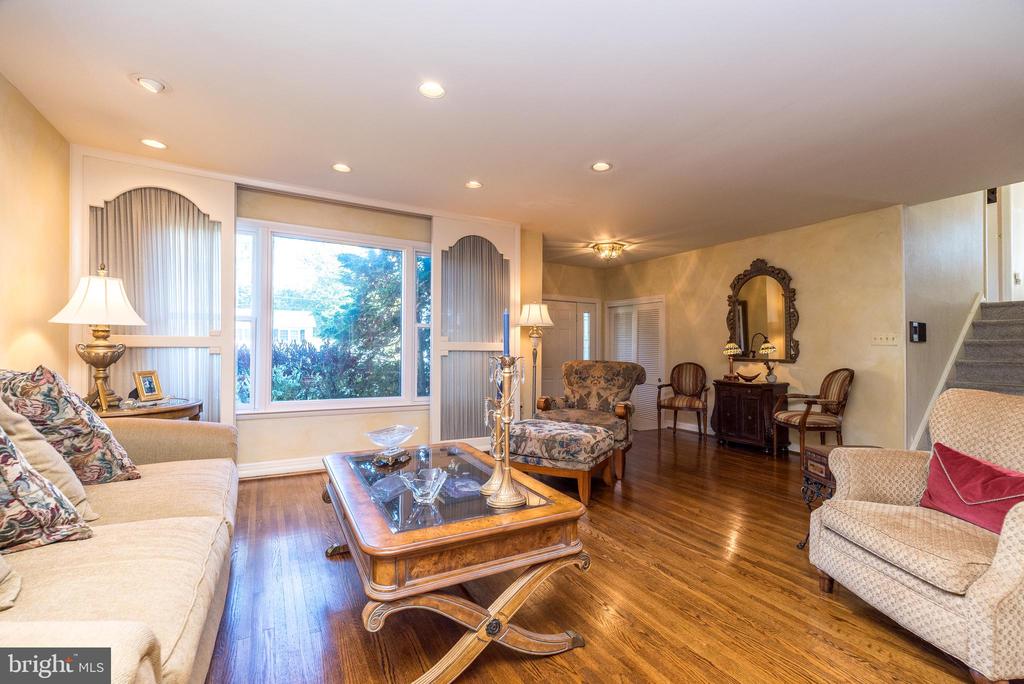 1212 DUNCAN DRIVE