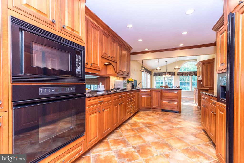 1212 DUNCAN DRIVE