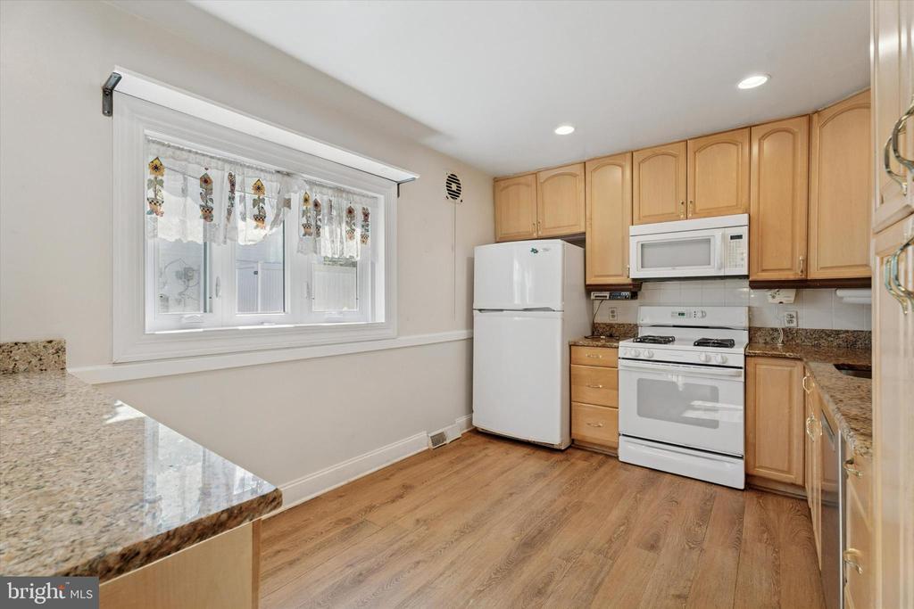 1228 IMPERIAL ROAD