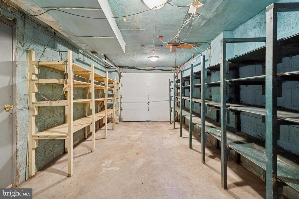 1228 IMPERIAL ROAD