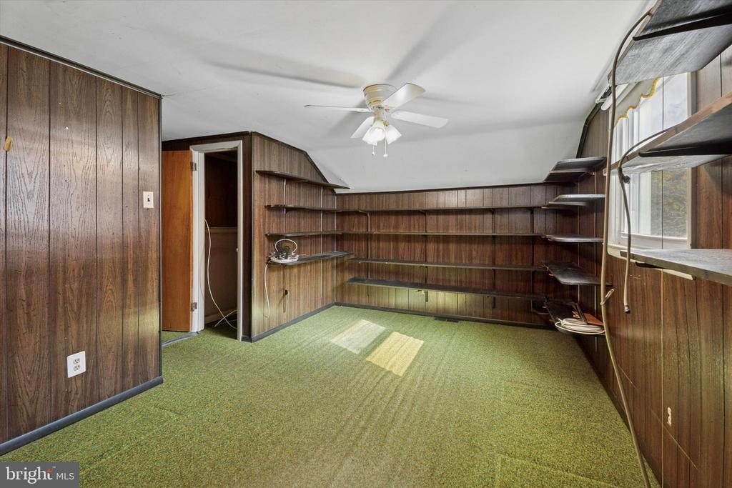 1228 IMPERIAL ROAD