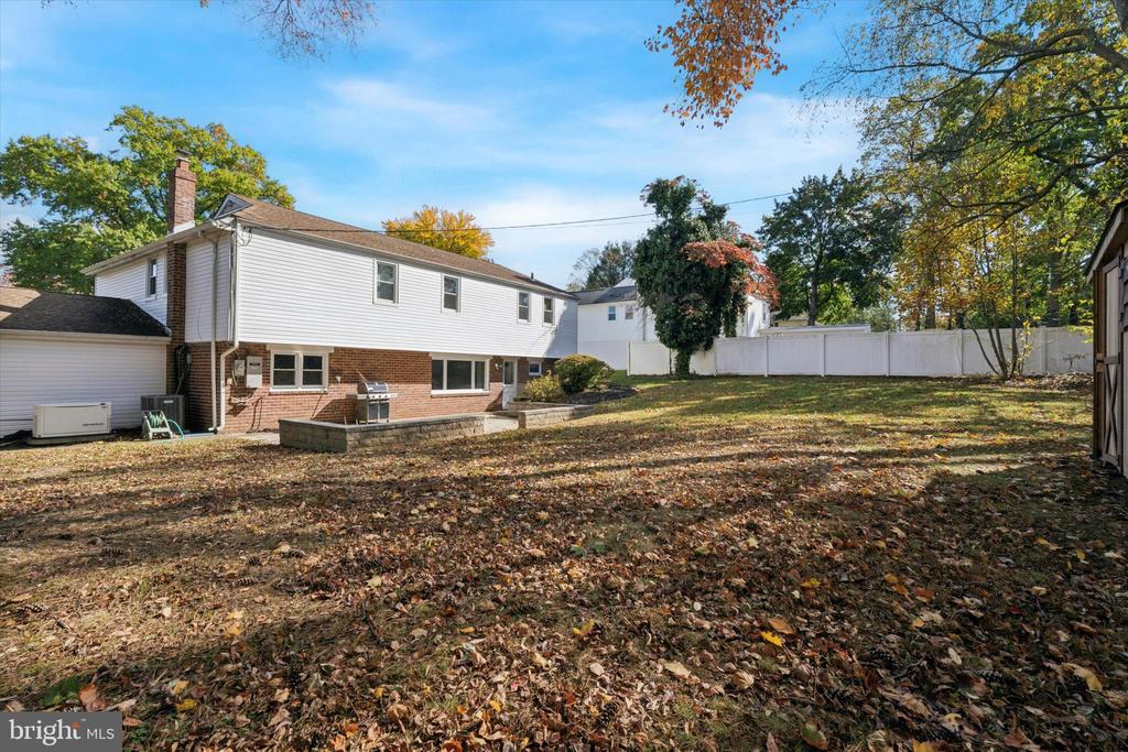 1228 IMPERIAL ROAD