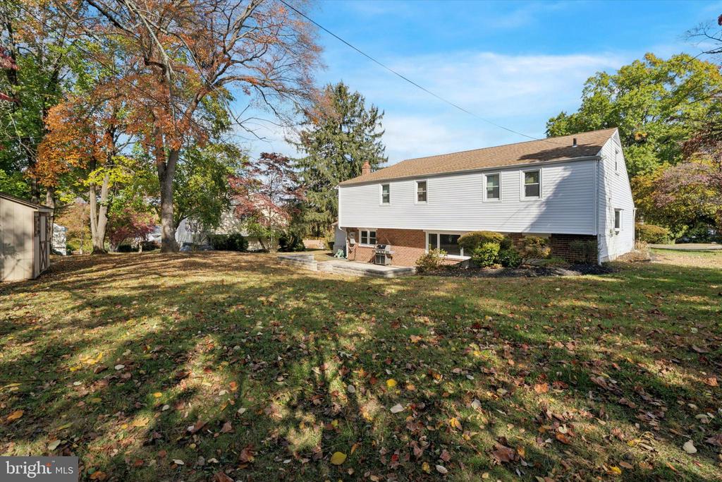 1228 IMPERIAL ROAD