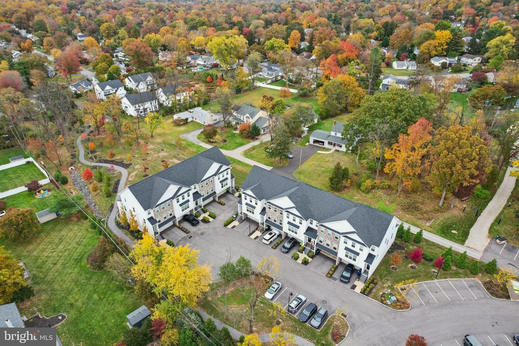 4109 ADDISON COURT