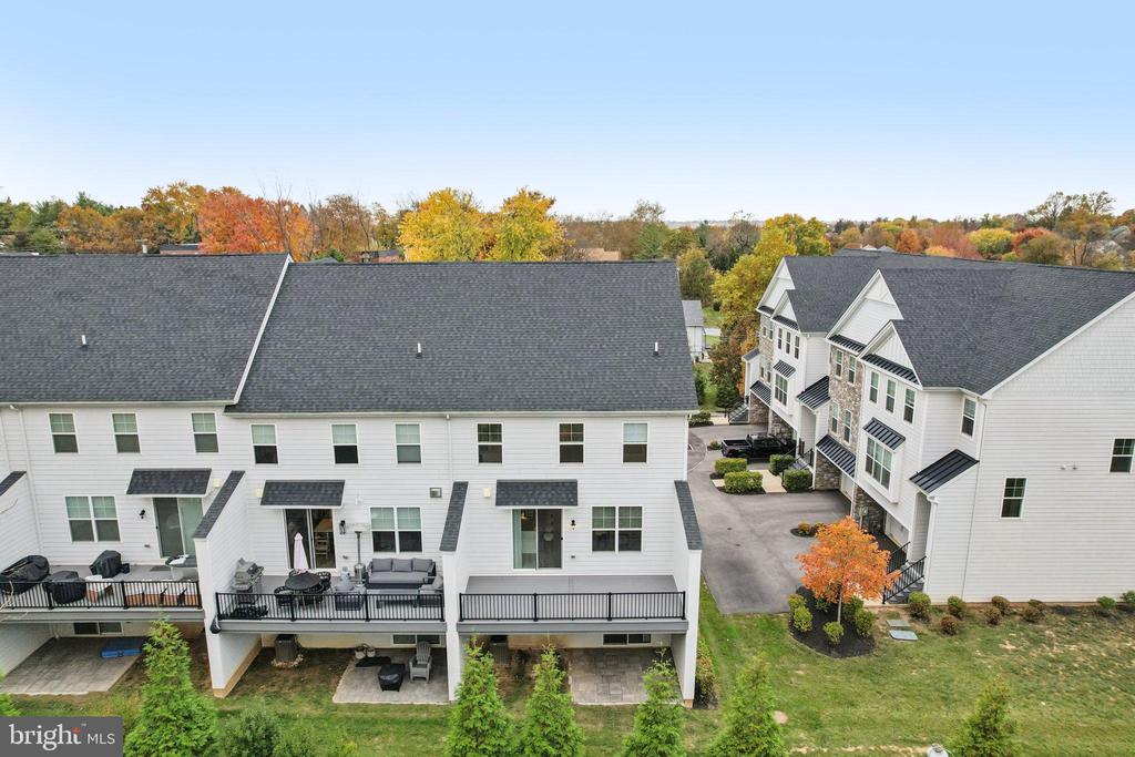 4109 ADDISON COURT