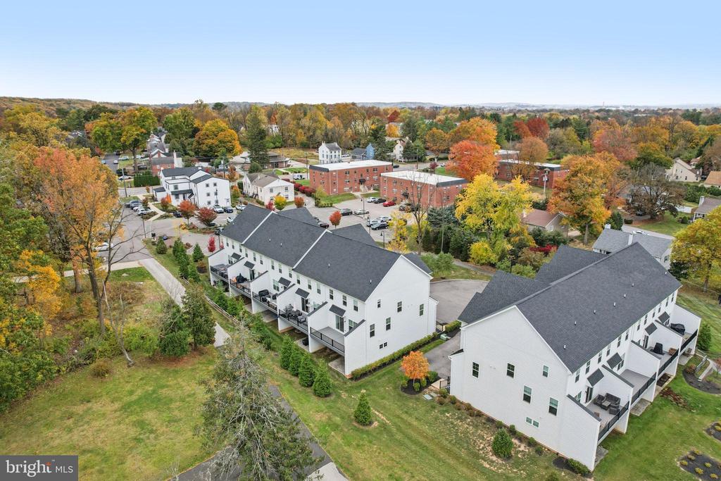 4109 ADDISON COURT