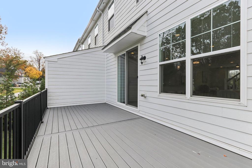 4109 ADDISON COURT
