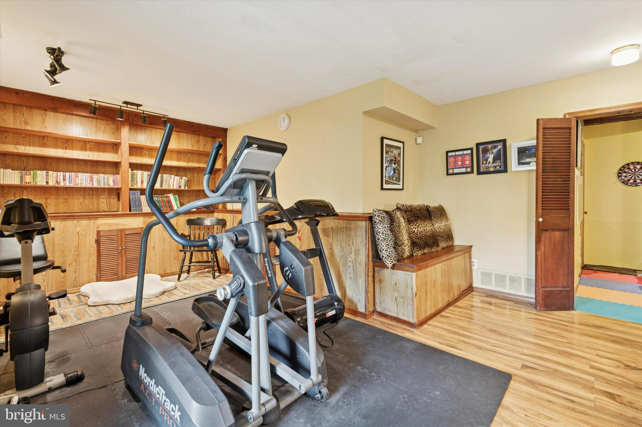 8550 TRUMBAUER DRIVE