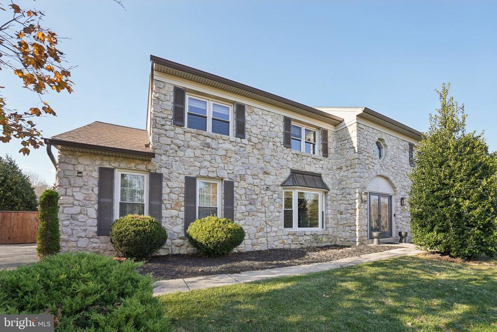 10 BETH DRIVE