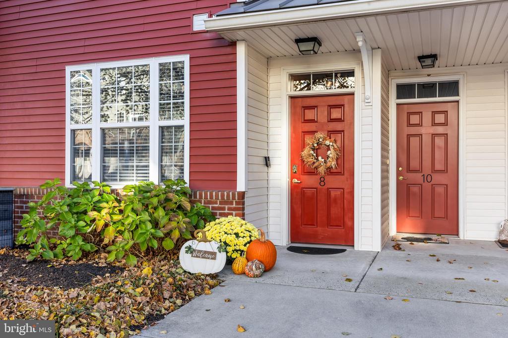 265 COVENANT LANE 8