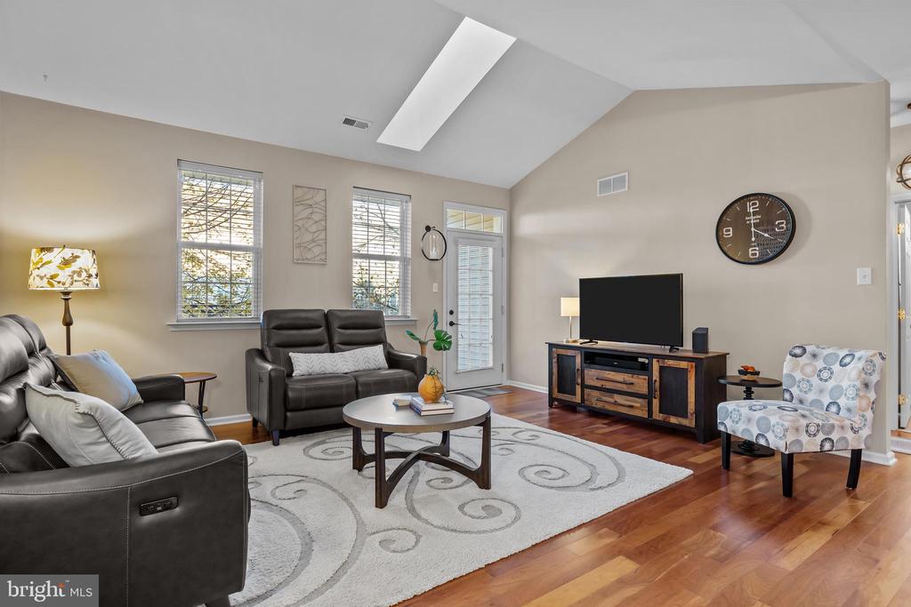 265 COVENANT LANE 8
